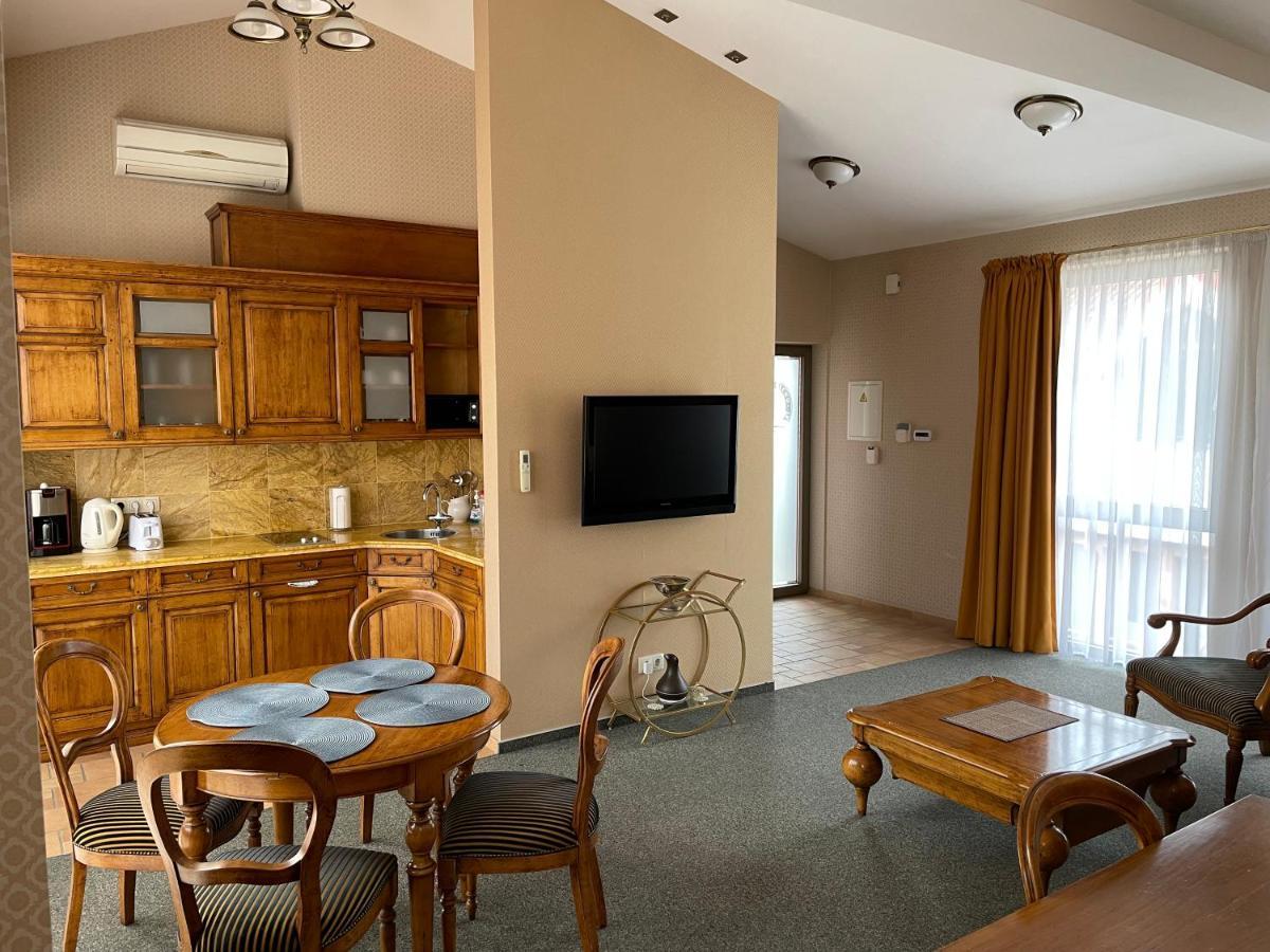 Apartment Senamiescio Inkaras Клайпеда Экстерьер фото